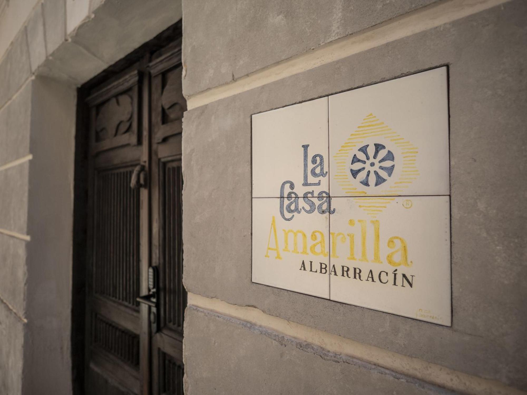 La Casa Amarilla Apartamento Enebro Альбаррасин Экстерьер фото
